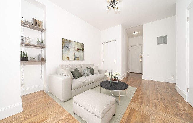 118 E 91 ST