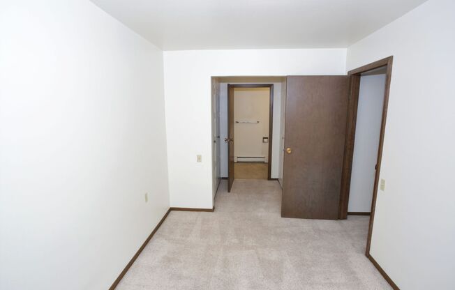 1 bed, 1 bath, $675, Unit 615-34