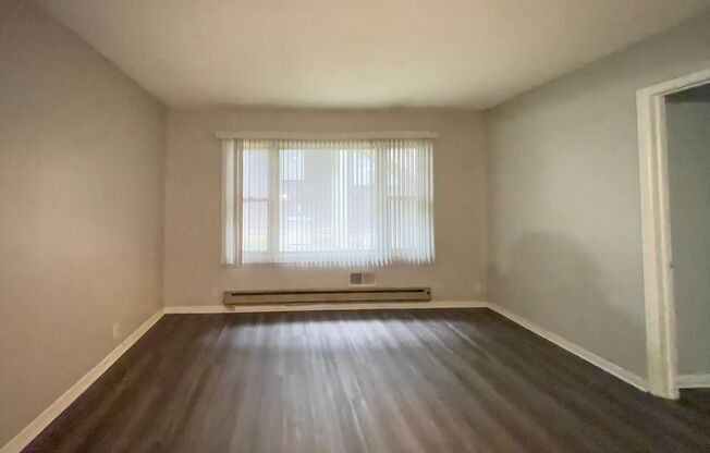 1 bed, 1 bath, 692 sqft, $695, Unit 2602 1/2