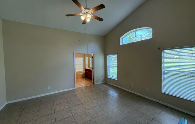 GORGEOUS 4 Bedroom, 2 Bath home with a 3 CAR GARAGE for rent!!