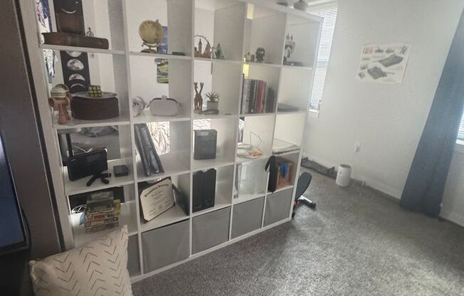 Studio, 1 bath, $1,400, Unit 411