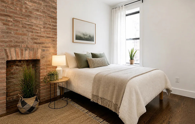 1270 HANCOCK ST