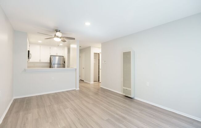 1 bed, 1 bath, 700 sqft, $1,798, Unit 319