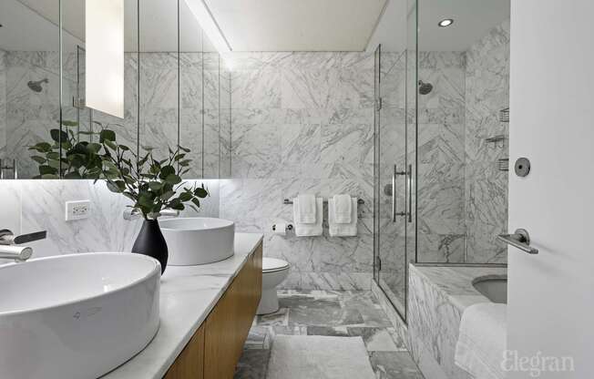 1 bed, 1 bath, 633 sqft, $6,050, Unit PHD