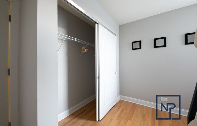 3 beds, 2 baths, 1,200 sqft, $4,495, Unit 911 - 3N
