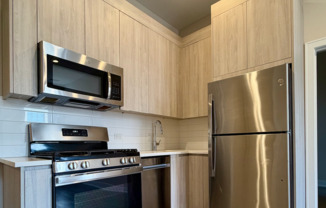 2 beds, 1 bath, 750 sqft, $2,695, Unit 12