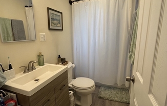 1 bed, 1 bath, 892 sqft, $3,395, Unit 26
