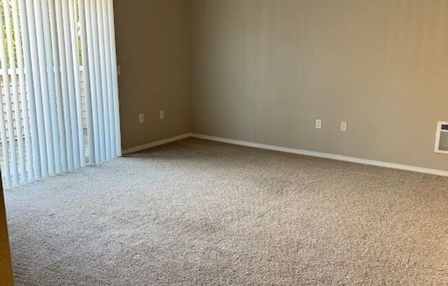 Life Just Got Better Come See For Yourself At Powell Court Apartments!!