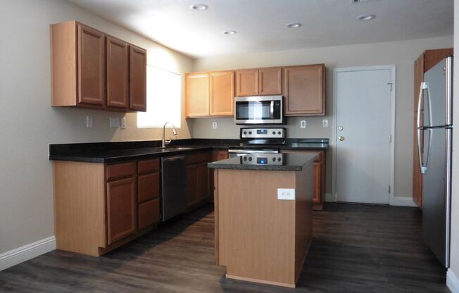 3 beds, 2 baths, $1,850