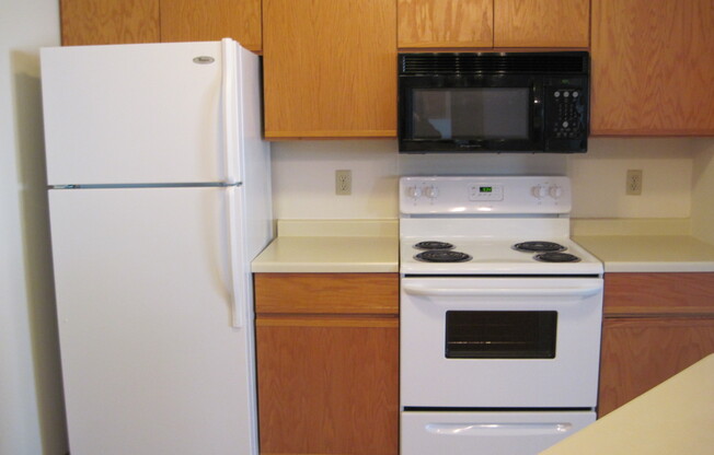 2 beds, 2 baths, 1,031 sqft, $1,405, Unit 3710134