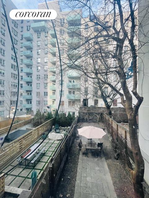 619 W 142 ST
