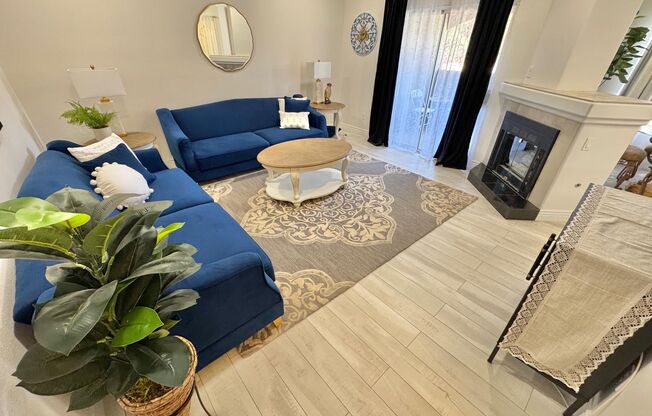 BEAUTIFUL 1 BEDROOM, 1 BATH CONDO FOR RENT IN GUARD-GATED SEDONA COMMUNITY! ALL NEW FLOORING THROUGHOUT! FULLY FURNISHED WITH MODERN FURNITURE, READY FOR IMMEDIATE MOVE-IN.