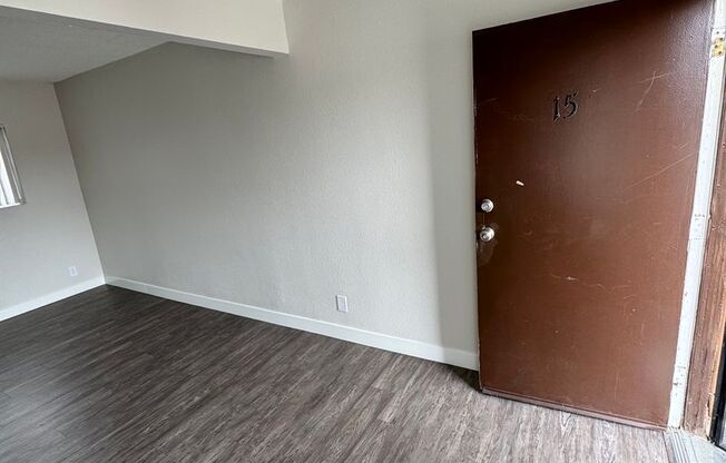 1 bed, 1 bath, 650 sqft, $1,995, Unit 15