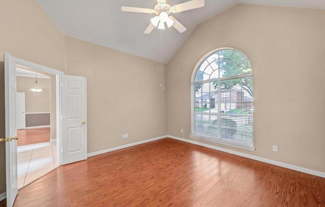 1105 Elmgrove Lane