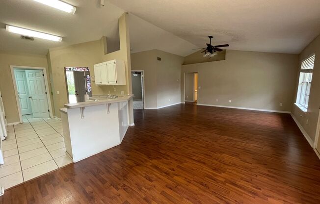 MOVE IN SPECIAL - 1 WEEK FREE RENT - MINUTES TO NAS WHITING FIELD