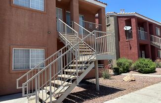 Hate carpet? There is no carpet here!