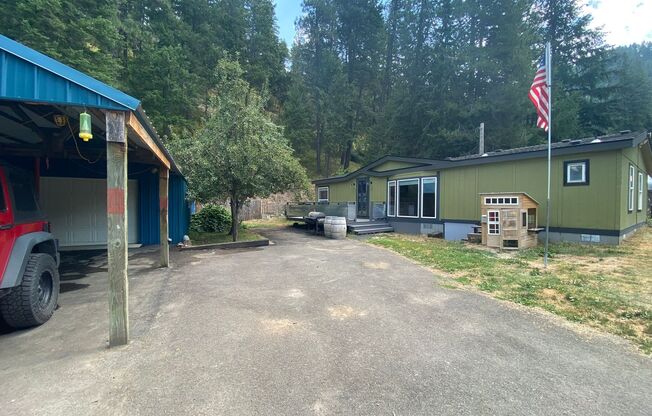 Deer Lake-3 bedroom, 2 bath house for rent!!