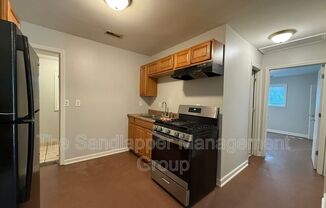 2906 B ALABAMA DR