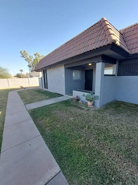 9003 W ELM ST