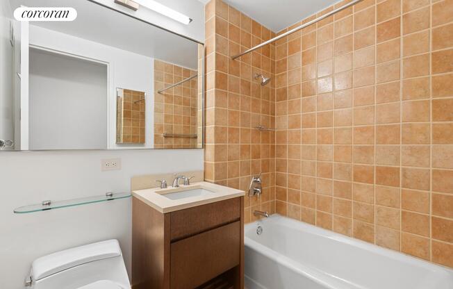Studio, 1 bath, $4,600, Unit 5M