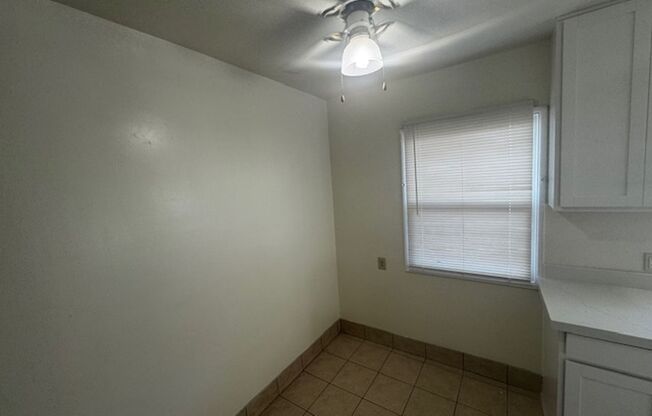 1 bed, 1 bath, $1,850, Unit 5891-B