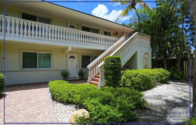 ***NEWLY REMODELED***CASTLETON GARDENS***OLDE NAPLES***WALK TO 5TH AVE.***SEE NOV & DEC. SPECIAL***