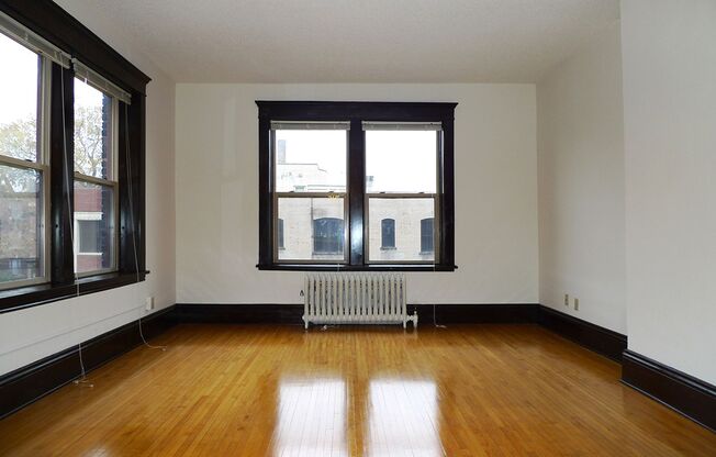 2 beds, 2 baths, 1,000 sqft, $1,500, Unit 5 - 130 - 202