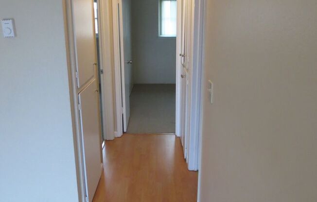 2 beds, 1 bath, 875 sqft, $2,595, Unit #13