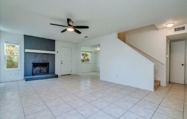 12304 Tipperary Cove