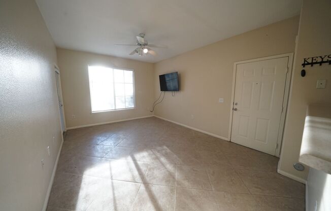 1 bed, 1 bath, $1,295, Unit Building 4