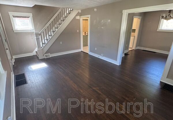 249 ELWYN AVE