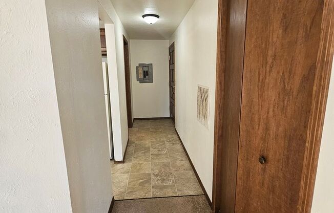 2 beds, 2 baths, 1,034 sqft, $1,299, Unit 1401 018