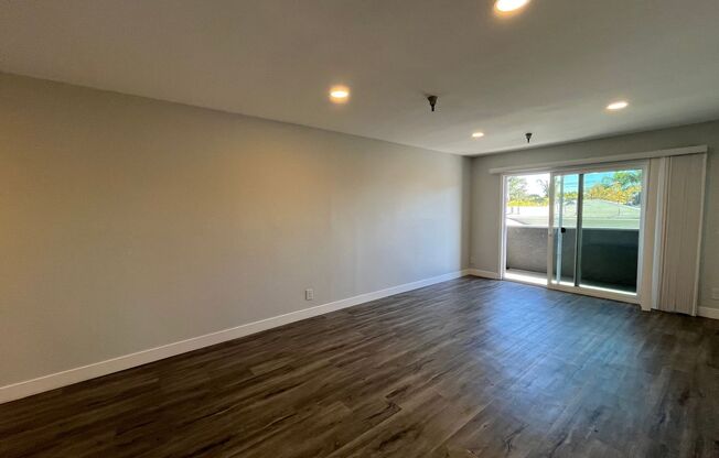 2 beds, 2 baths, 1,000 sqft, $2,898, Unit 101