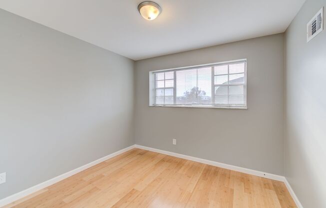 2 beds, 1 bath, $1,495, Unit UNIT D