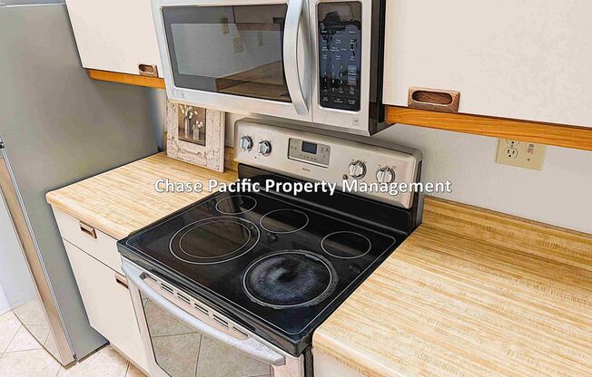 2 beds, 2 baths, $3,050, Unit # 3B