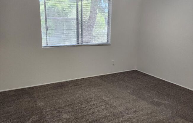 1 bed, 1 bath, 620 sqft, $1,750, Unit 08