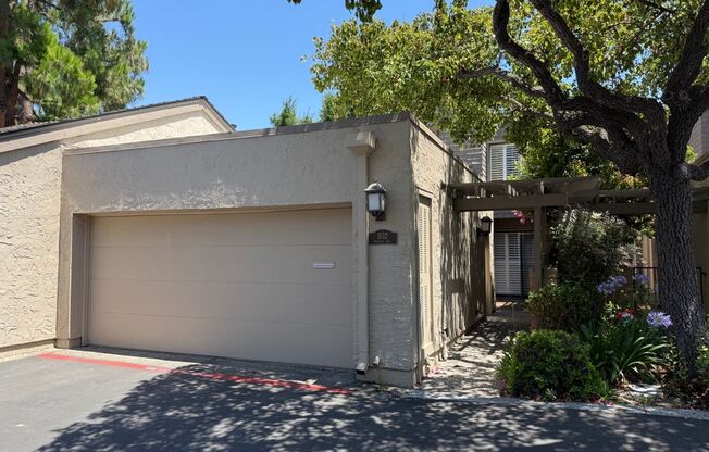 Elegant 3 Bedroom 2.5 Bath Townhome in the Desirable Dry Creek Village of Willow Glen