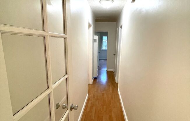 Newly Remodeled 3BD/1.5BA Duplex in Culver City!