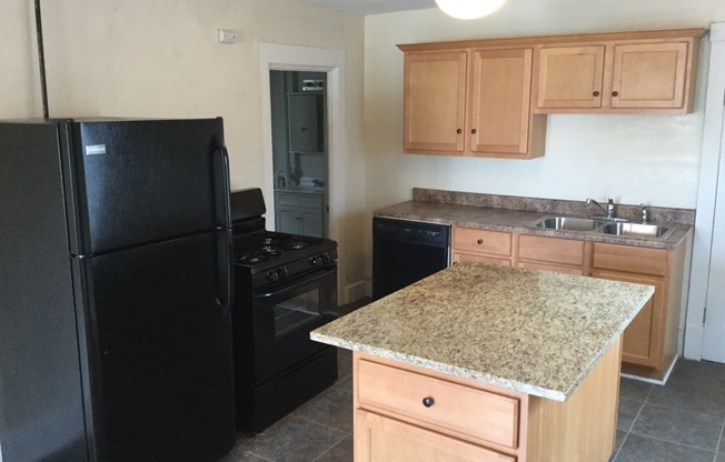 1845-47 N Humboldt Ave