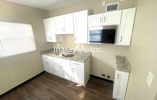 2204 W Central A &amp; B