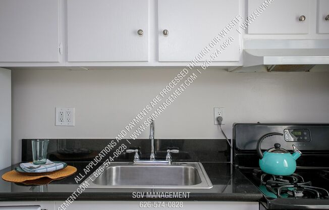 Studio, 1 bath, 444 sqft, $1,550, Unit 11