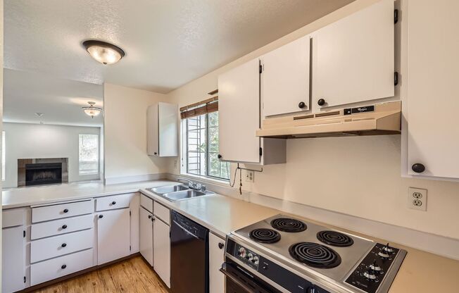 7020 Lynnwood