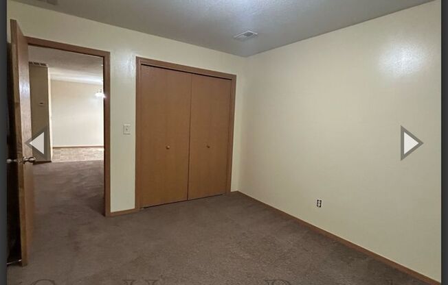 2 beds, 1 bath, $799