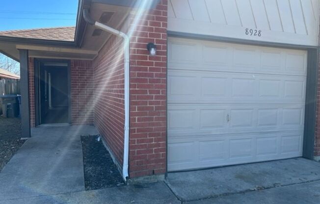 8926 - 8928 Greenmound Ave Duplex