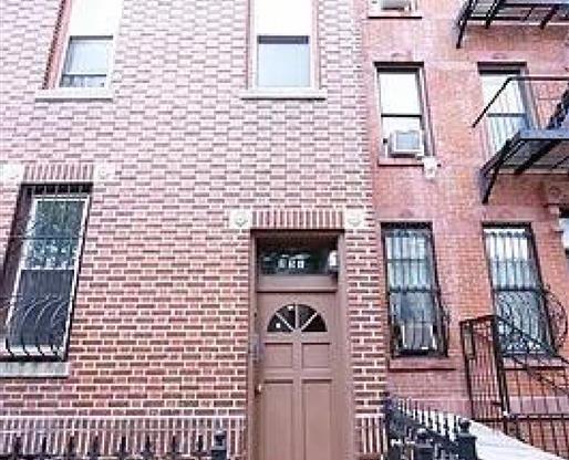 3 beds, 1 bath, $4,375, Unit 2-F