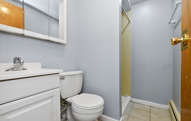 Studio, 1 bath, $1,150, Unit 3757-GS