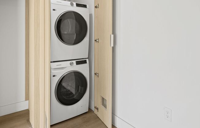 1 bed, 1 bath, 445 sqft, $2,500, Unit 406A