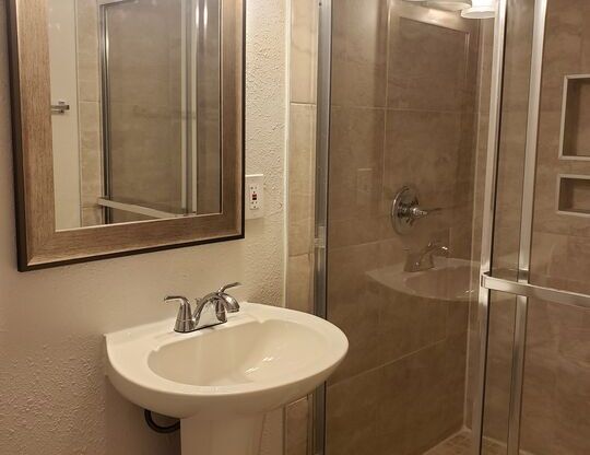 Studio, 1 bath, $1,650