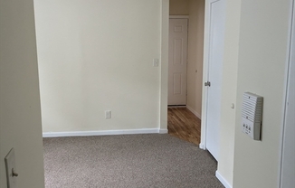 2 beds, 1 bath, 600 sqft, $1,400, Unit 2 A