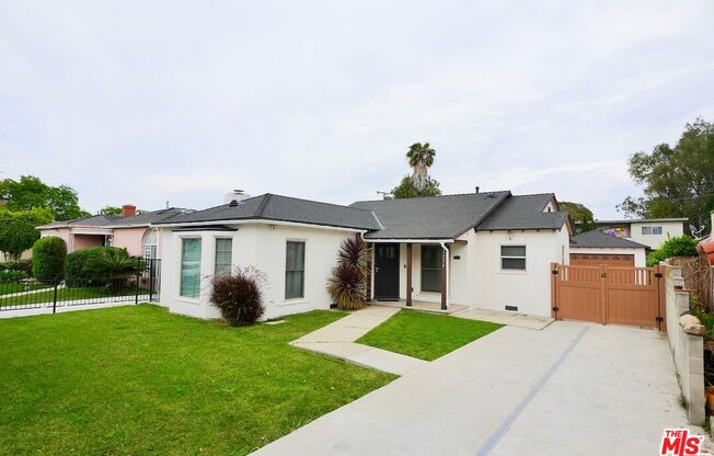 2334 S GARTH AVE